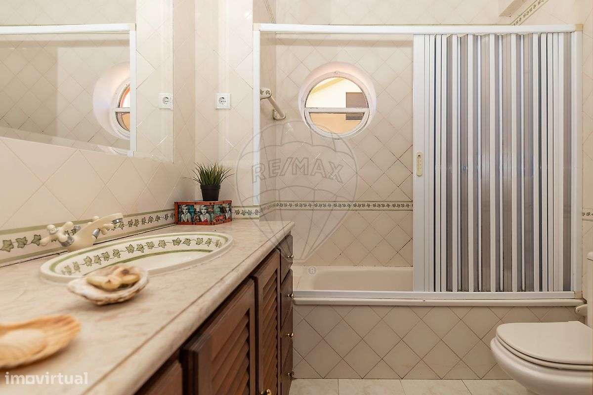 Moradia T4 para venda-28