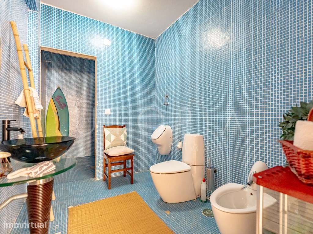 Moradia de Prestígio com Piscina, Campo de Ténis e Terreno Murado d...-56