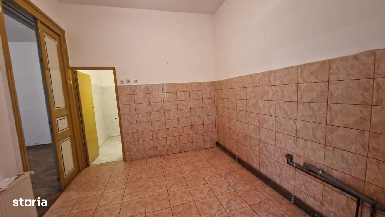 Casa 2 camere, 64mp, Centru, zona Facultatii de Medicina - Imagine principală: 5/7