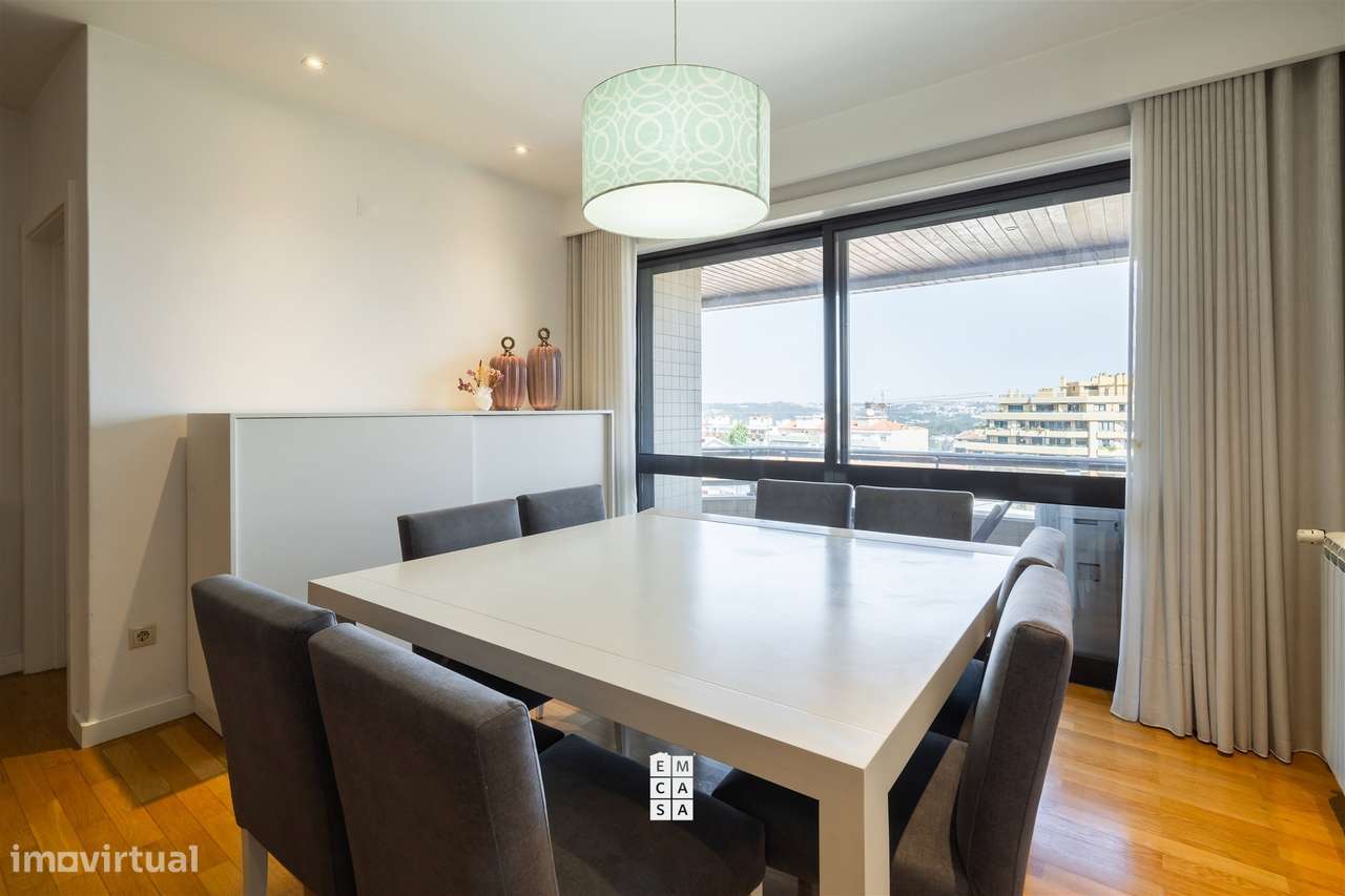 Apartamento T5 DUPLEX Venda em Oliveira de Azeméis, Santiago de Riba-U - Grande imagem: 3/43