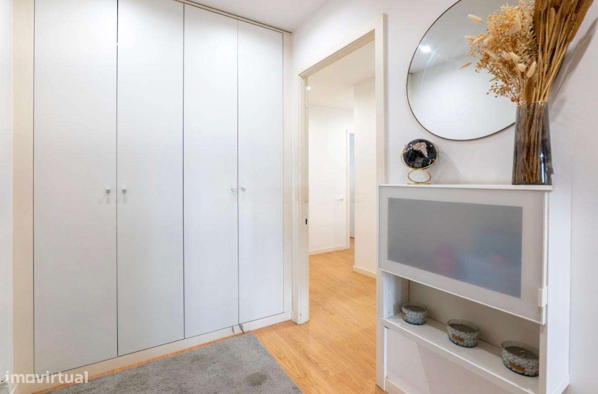 Apartamento T3 Renovado no coração de Matosinhos-6