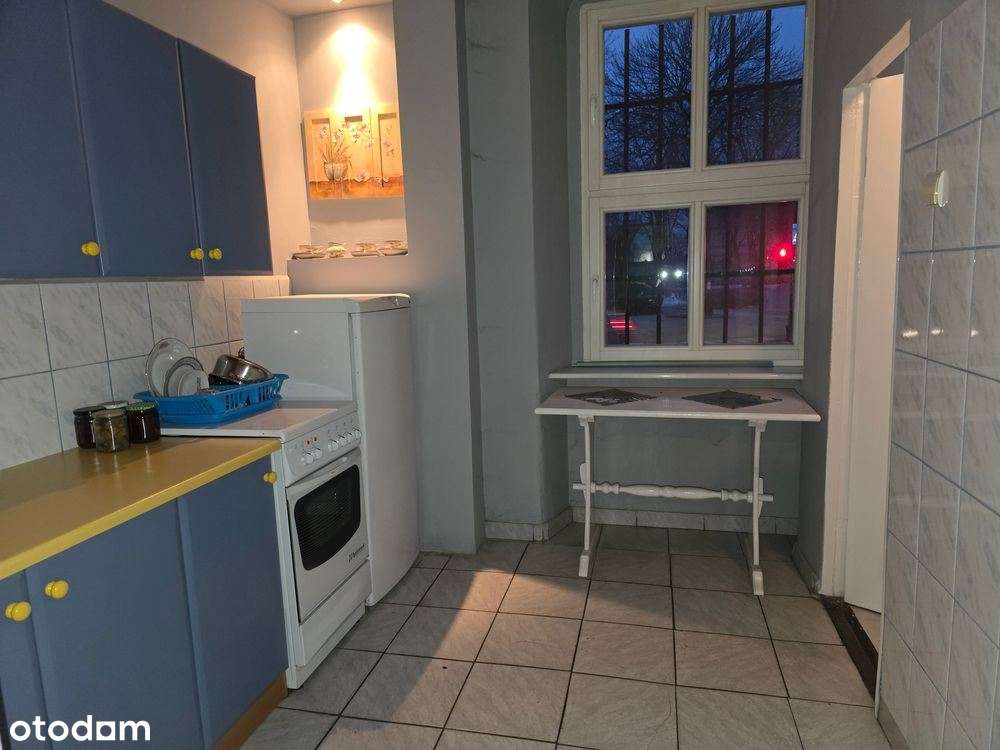 Na sprzedaż lokal w samym centrum-3