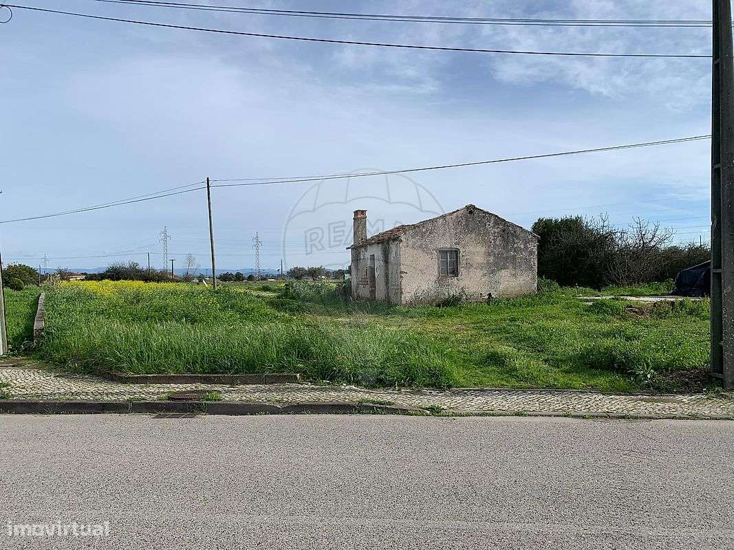 Moradia T2 para venda - Grande imagem: 2/23