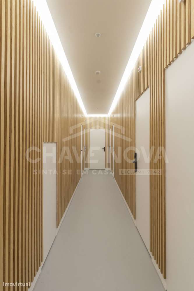 Loja Totalmente Equipada para Clínica ou Estética no Porto - Grande imagem: 5/19