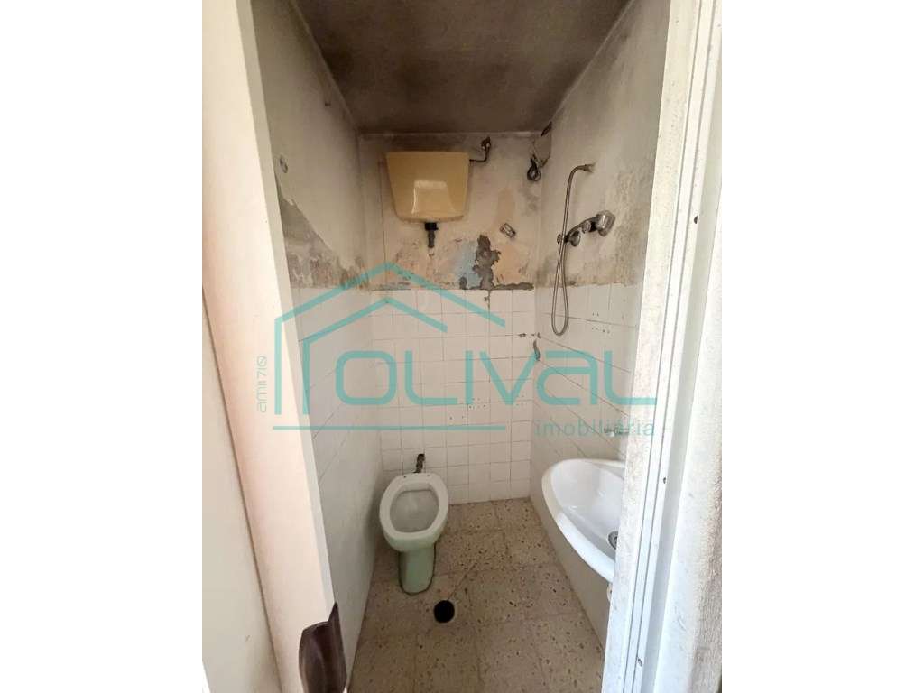 Moradia em Odivelas-6