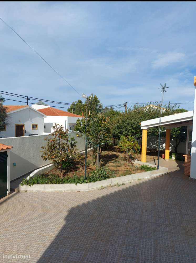 Moradia Geminada T3 - Selmes - Grande imagem: 1/45