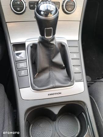 Volkswagen Passat 2.0 TDI 4Mot - 13