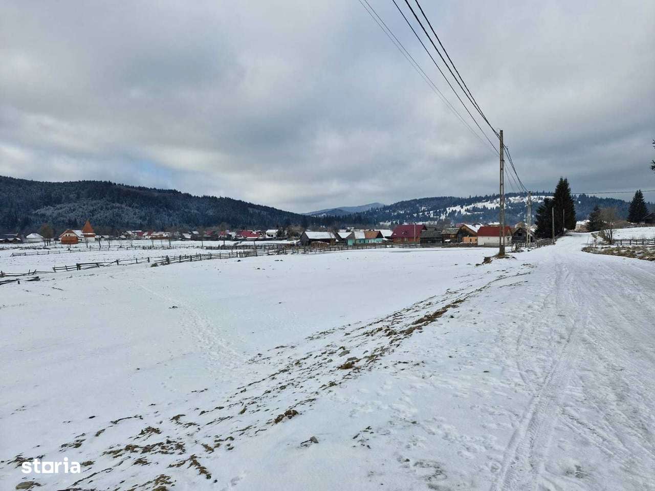 Teren intravilan, 750 mp în loc.Comandău, jud.Covasna.-8