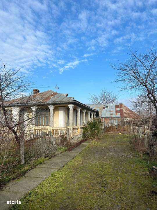 Casa 4 camere Com. Tifesti - Imagine principală: 1/5