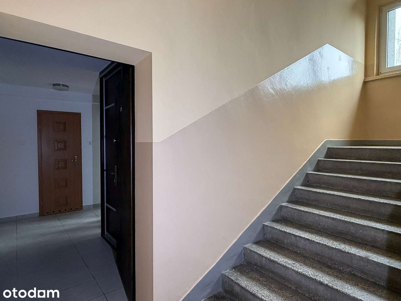 Wygodne mieszkanie w zielonej okolicy, balkon, i pełna własność.-14