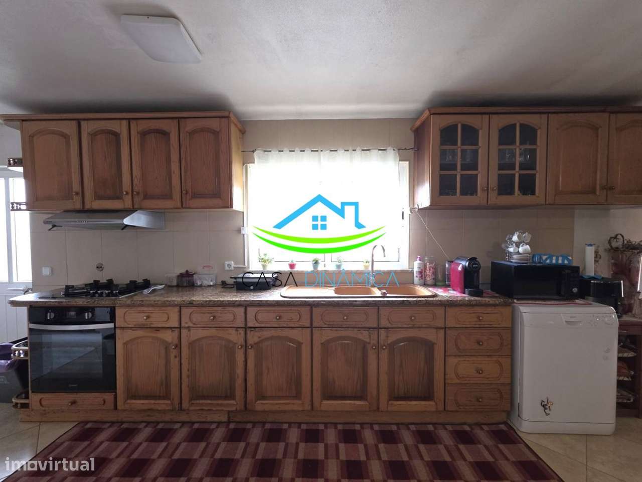 Moradia T4 com terreno, garagens e 2 poços - Grande imagem: 2/47