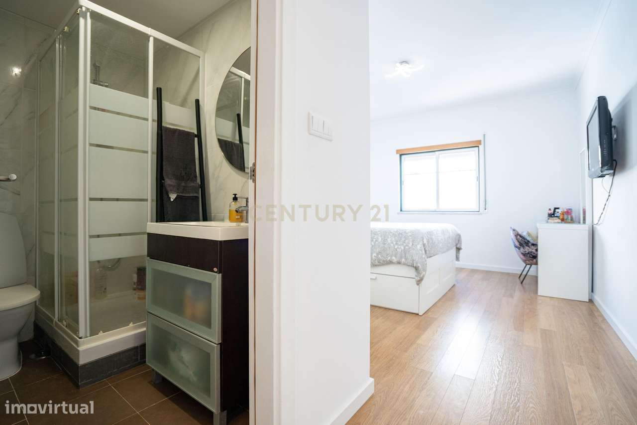 Apartamento T3 em Montijo-20