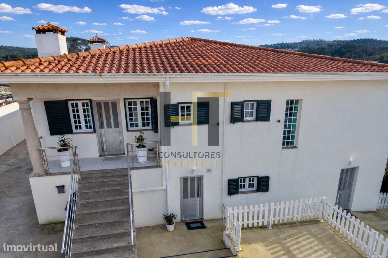 Moradia T3 | 4 Frentes | Suíte | Jardim-35