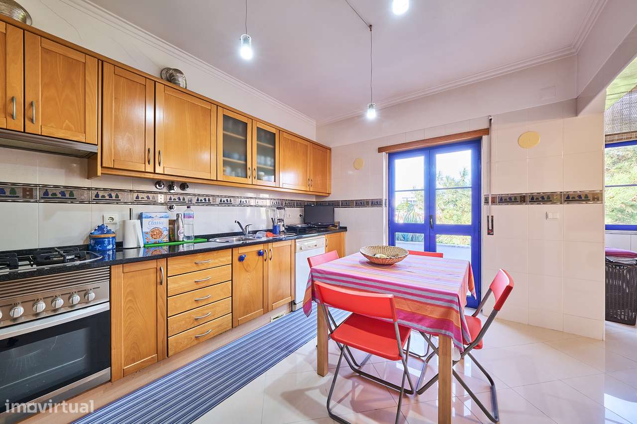 Apartamento T2, localizado na Charneca de Caparica - Grande imagem: 5/17