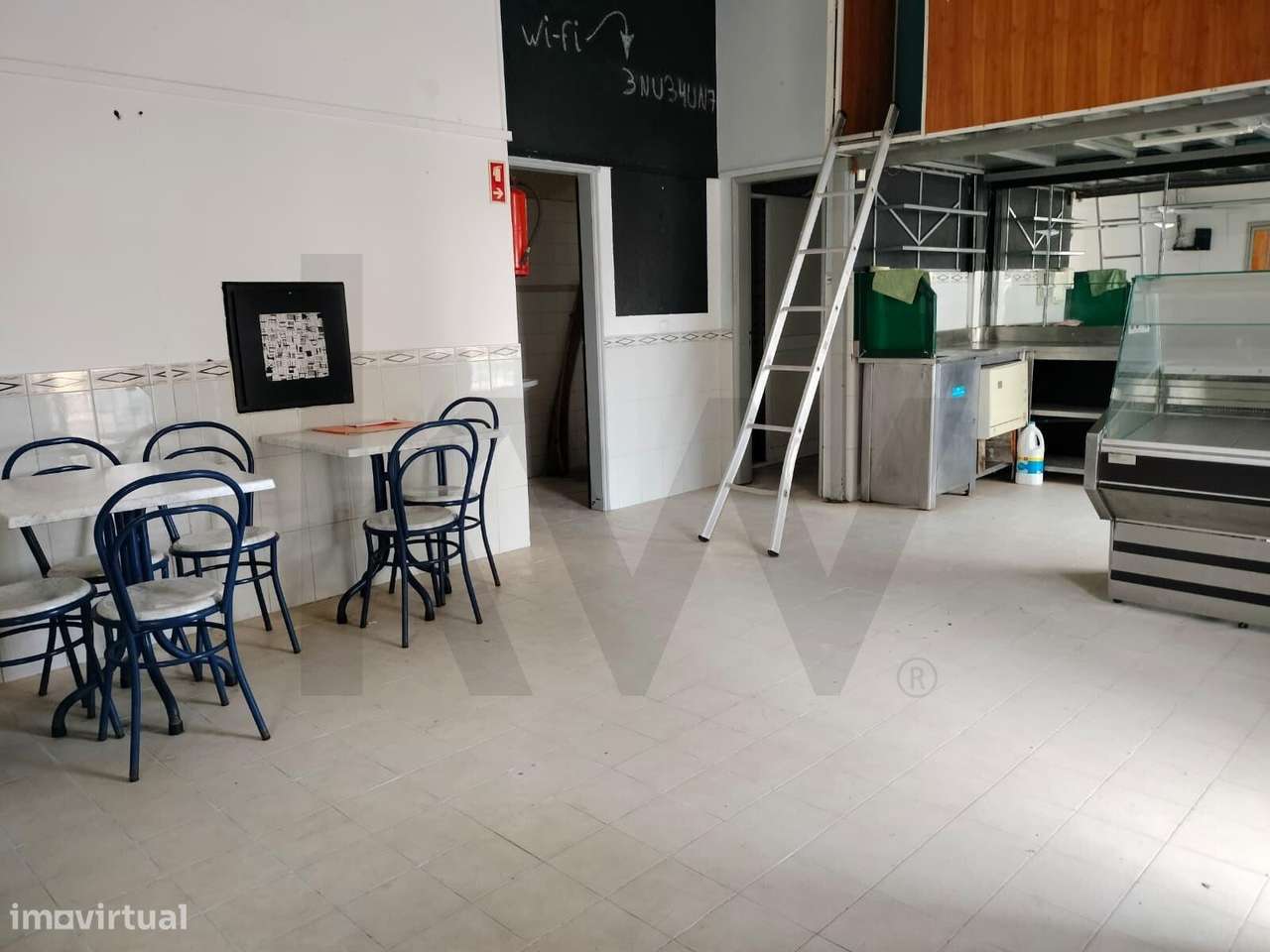 Loja em Pinhal Novo para VENDA - com um pé direito + 3 metros de altur - Grande imagem: 5/8