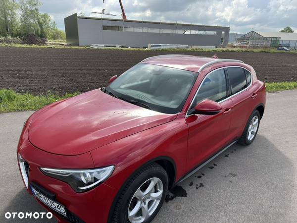 Alfa Romeo Stelvio 2.0 Turbo 16V AT8-Q4 Sprint - 10