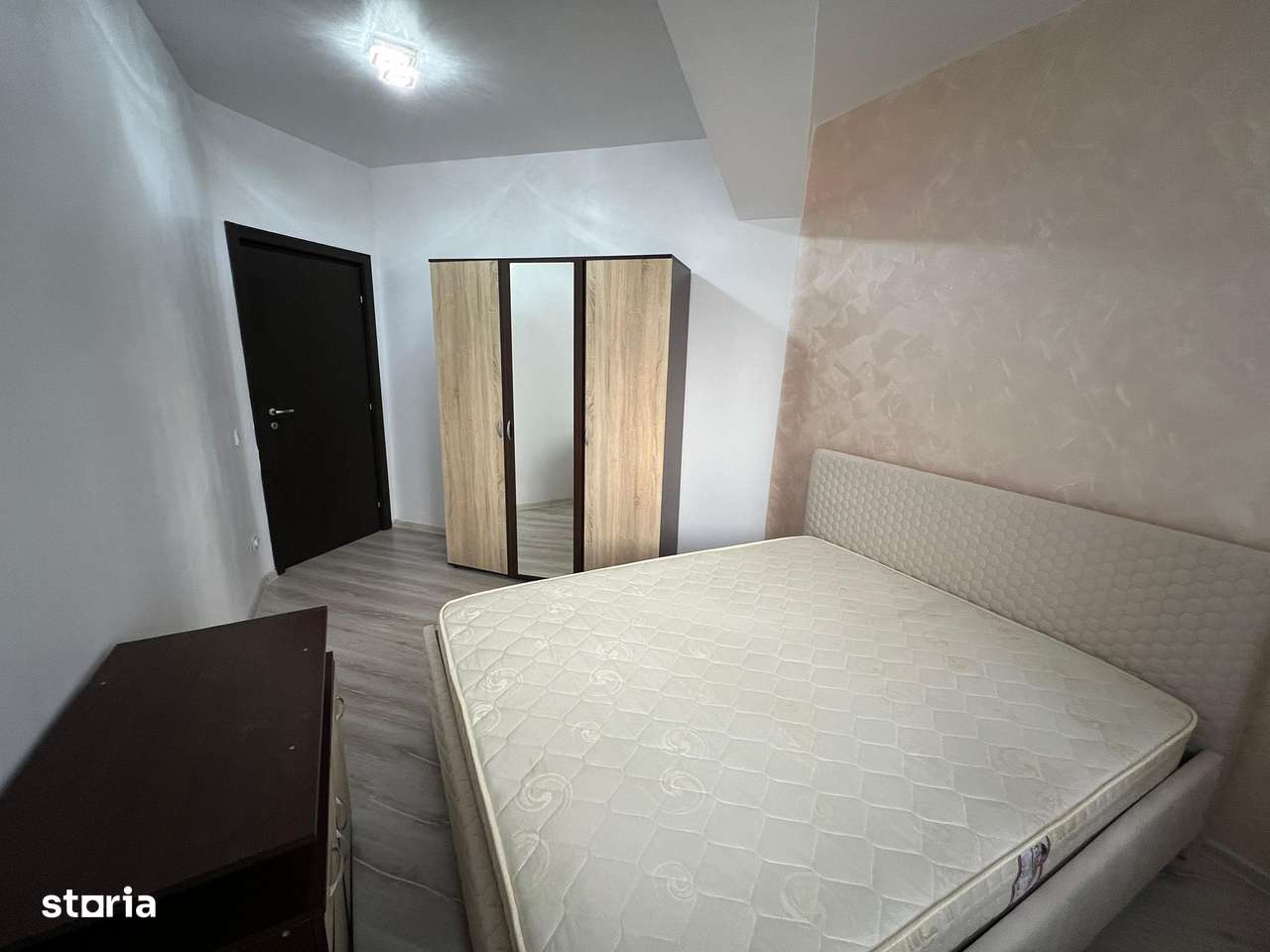 AP. 3 CAMERE APARATORII PATRIEI, LOC PARCARE, BLOC NOU, METROU 4 MIN - Imagine principală: 5/11