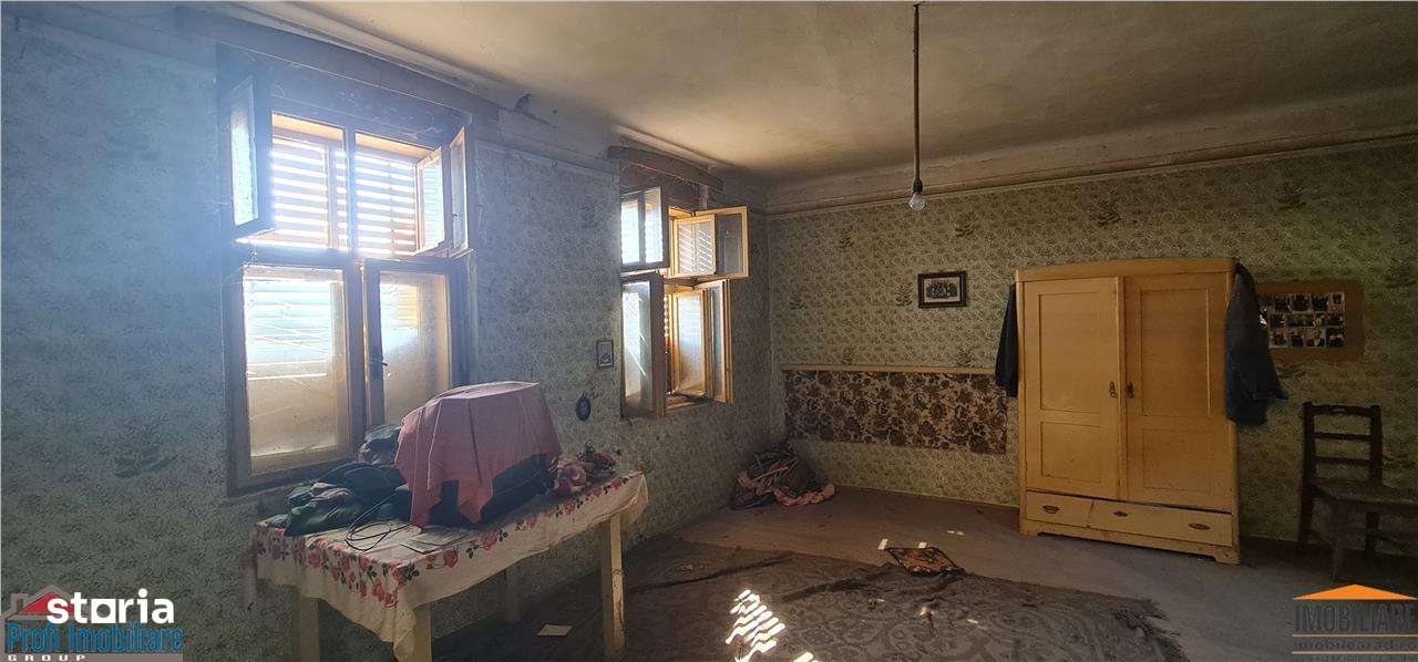 Teren 1270mp cu Casa in Santana, necesita amenajaredemolare-9