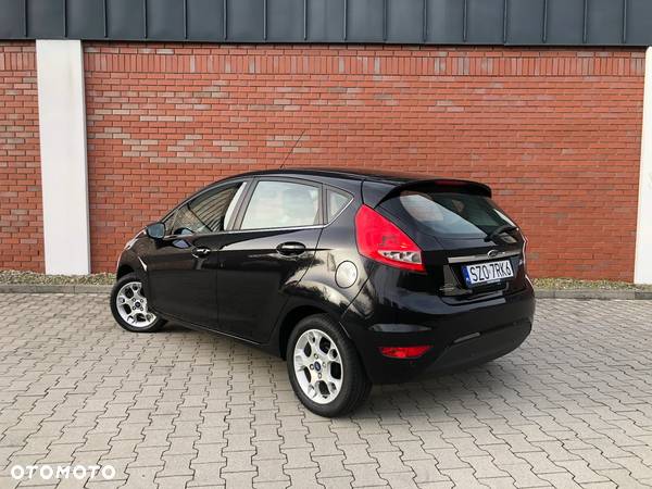 Ford Fiesta 1.25 Titanium - 12