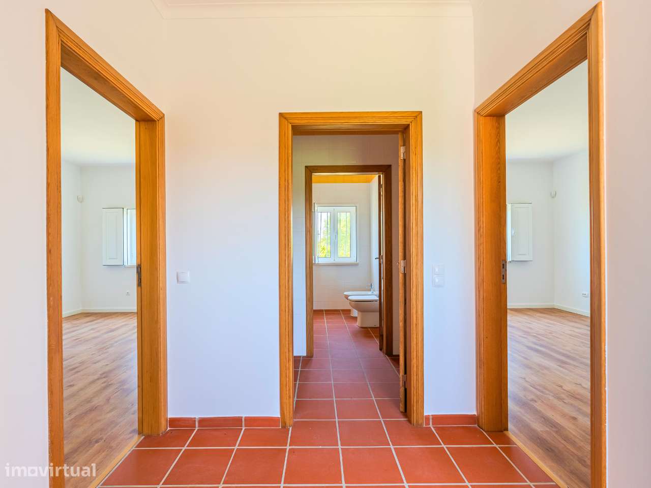Moradia T4 inserida em propriedade com 9.680 m²-24