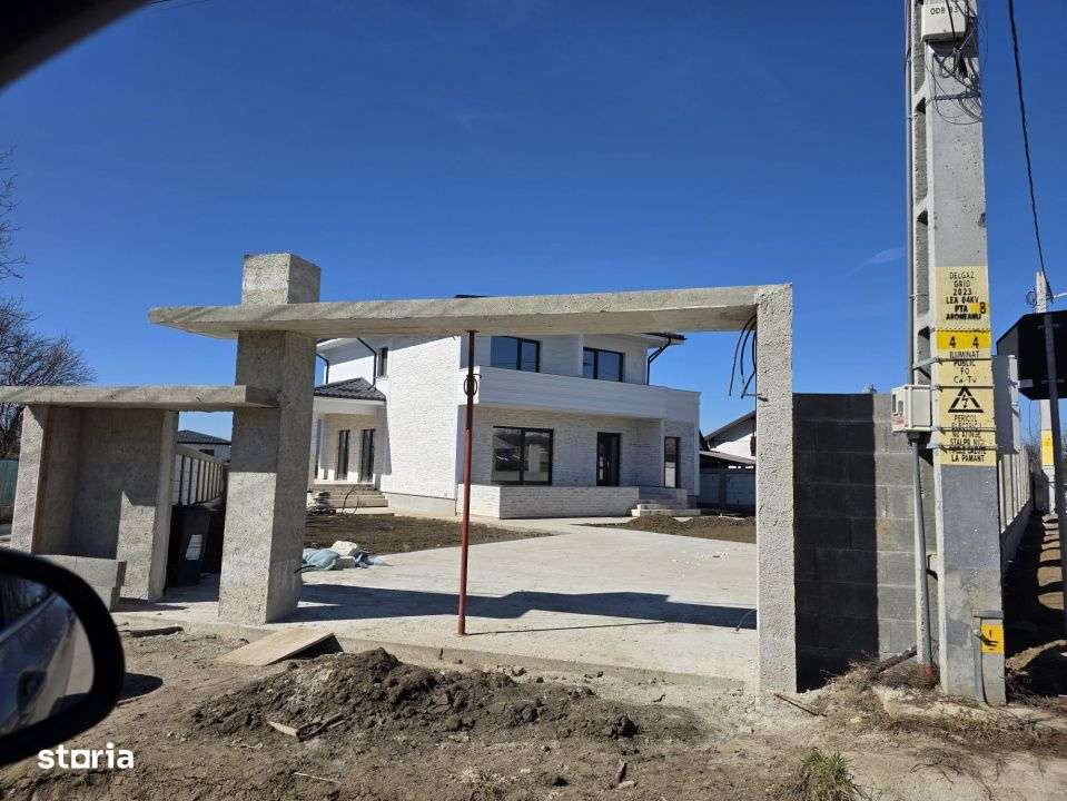 Vila eleganta centru Aroneanu-2