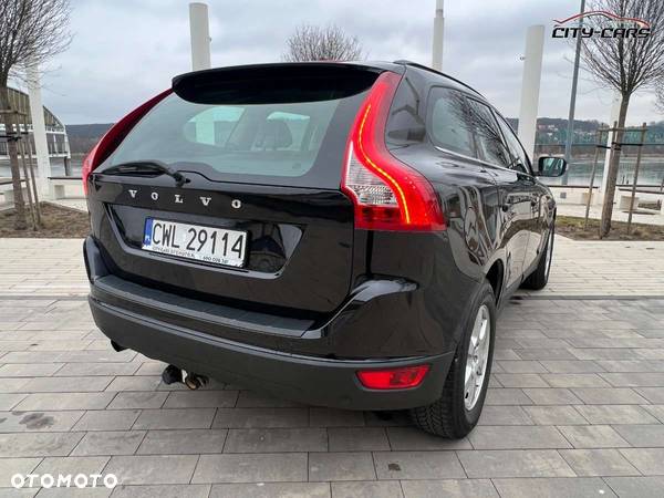 Volvo XC 60 - 25