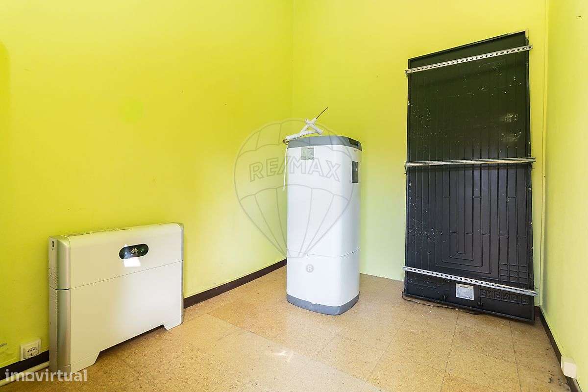 Moradia T4 para venda-24