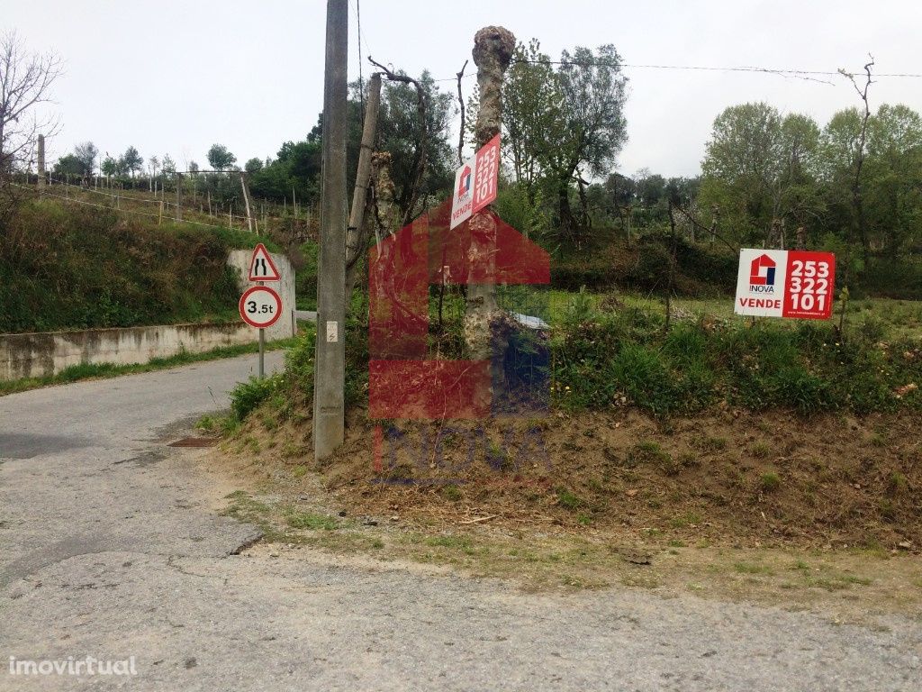 Terreno agrícola em Dossãos, Vila Verde