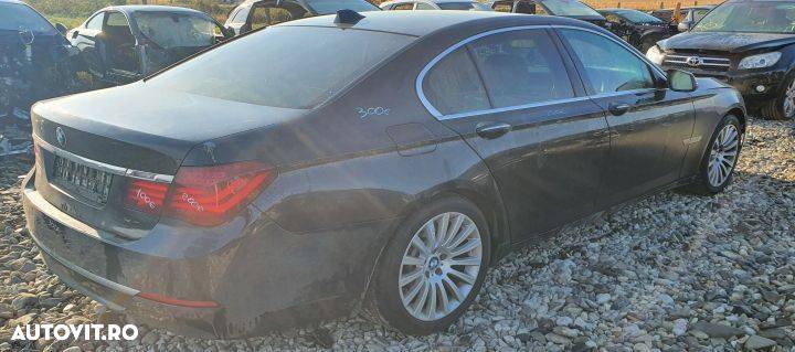 Kitul de airbag-uri BMW 7 Series F01/F02 (facelift)  [din 2012 pana  2015] seria Sedan 730d - 5