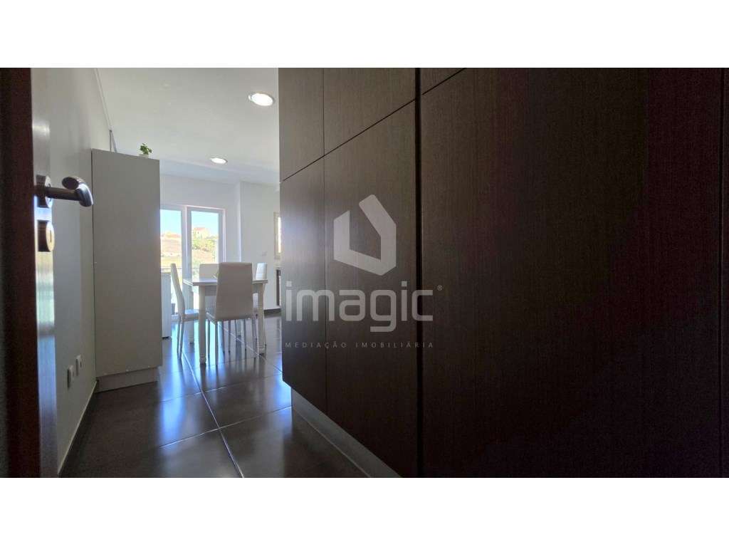 Apartamento T3 Duplex, com duas salas, usado na Malveira-5