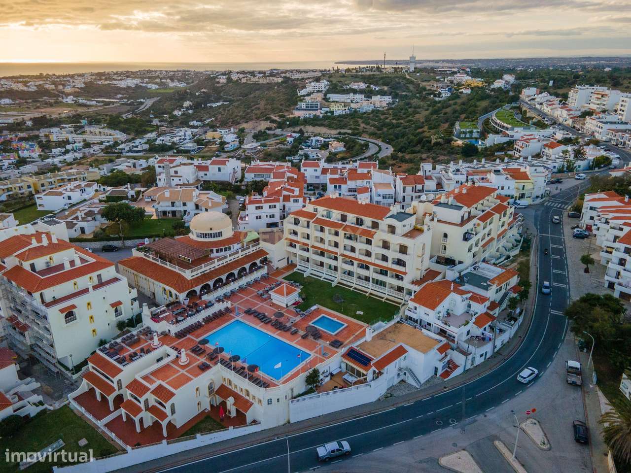 APARTAMENTO T0 em Albufeira Jardim 2, Vale de Santa Maria Albufeira.-13