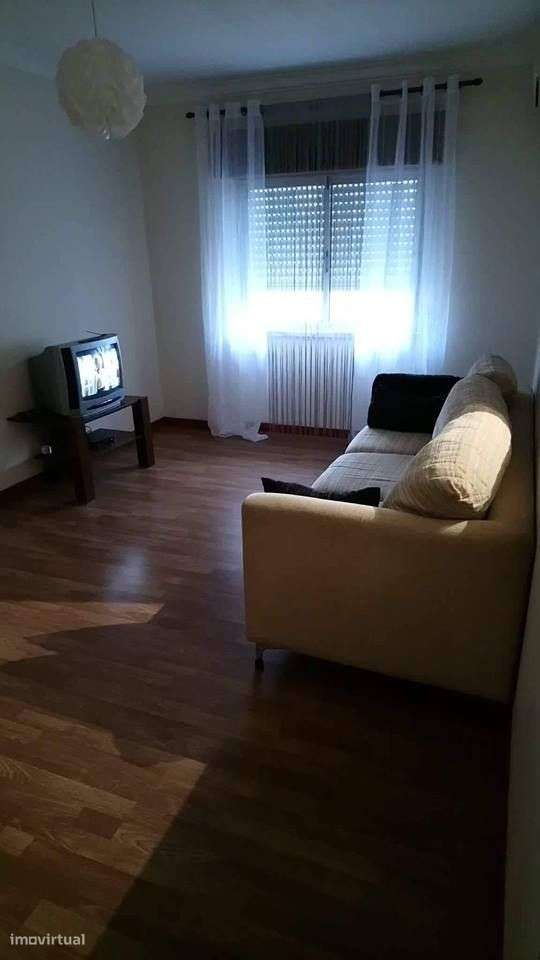 Entroncamento - ARRENDA - T2 - Grande imagem: 4/8