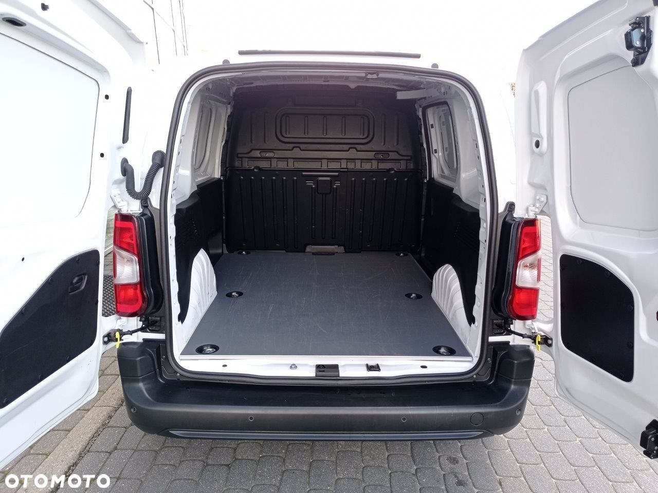 Toyota PROACE CITY - 16