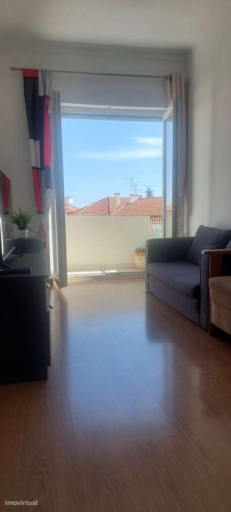 Apartamento T3 Amora - Seixal-8