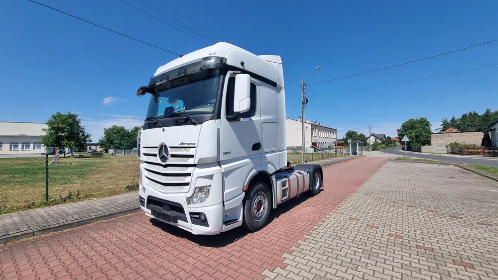 Mercedes-Benz Actros 2022