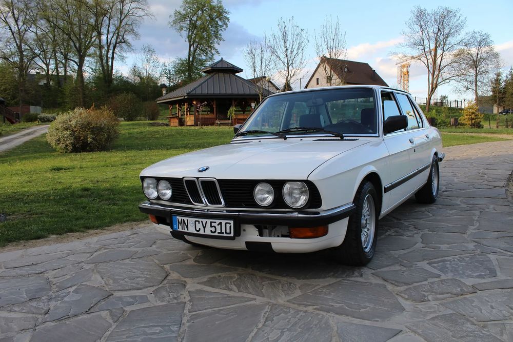 BMW 5 Series E28 518 i 1985