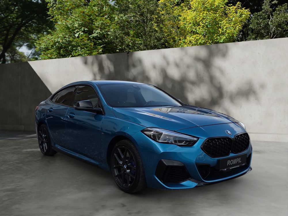 BMW M2 M235i xDrive 2021