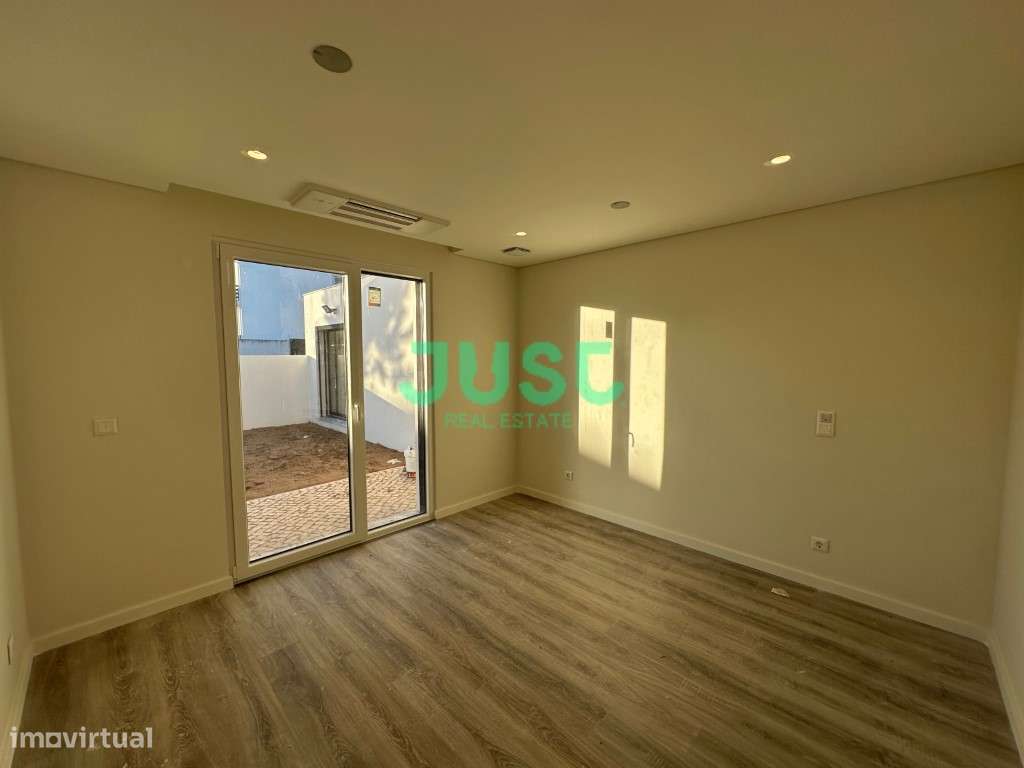 Moradia, T4, isolada com piscina e garagem em Pinhal General - Fern...-10