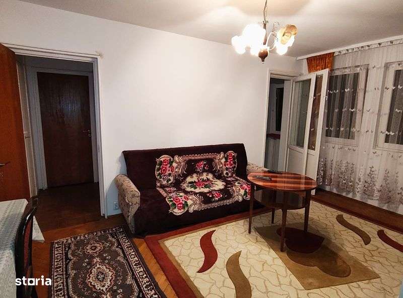 Vand apartament 2 camere, zona Dristor