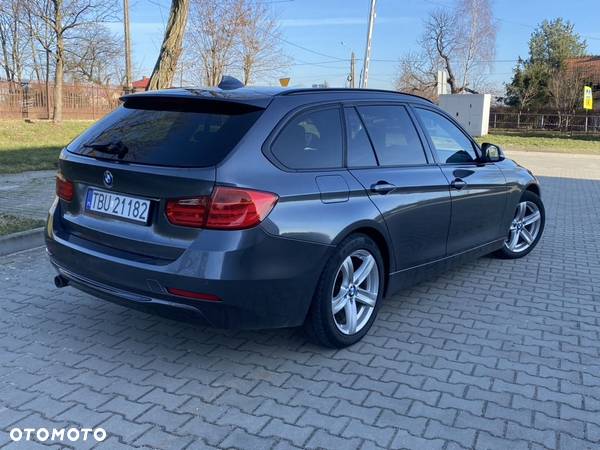 BMW Seria 3 318d Sport Line - 2