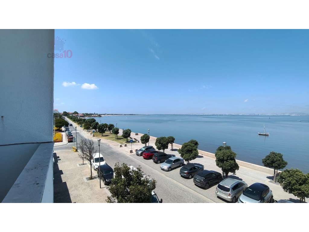 T2 para venda com vista deslumbrante sobre o Tejo, em Alcochete-7