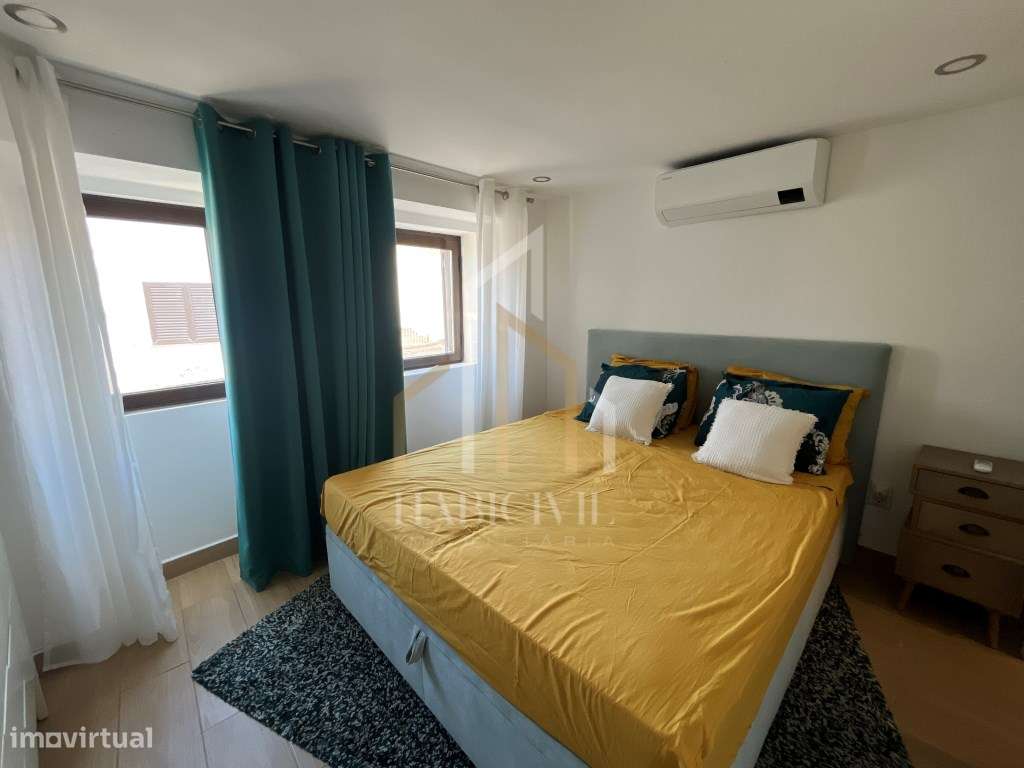 Moradia Geminada T2+1-14