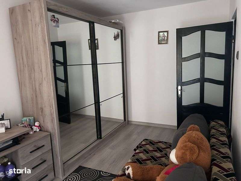 Vanzare apartament - Imagine principală: 5/8