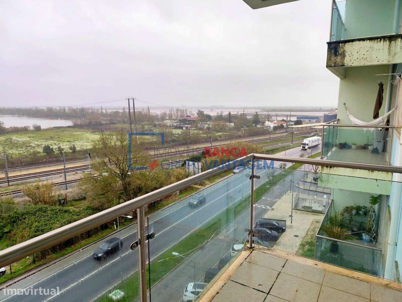 Apartamento T2 a 2 minutos da Estação de Comboios da Azambuja - Grande imagem: 4/24