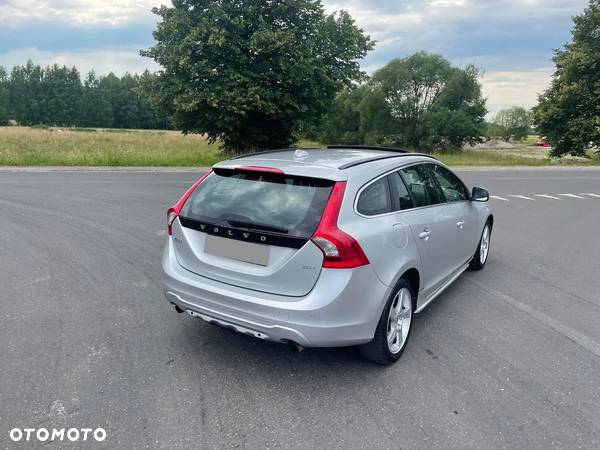 Volvo V60 - 23