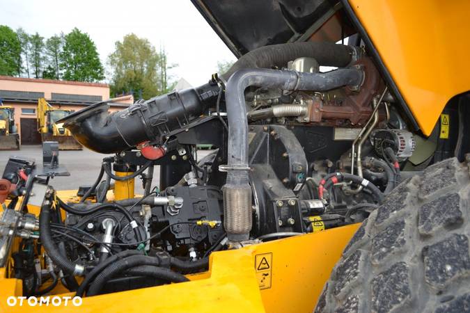 JCB VM 117 - 35