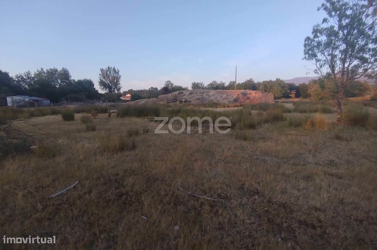 Herdade com três lagos, venha conhecer Oportunidade Única - Grande imagem: 4/29