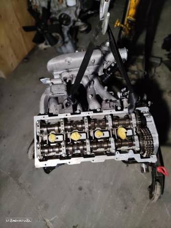 Motor - Mercedes 220 CDI ( 6110110101 ) - 1