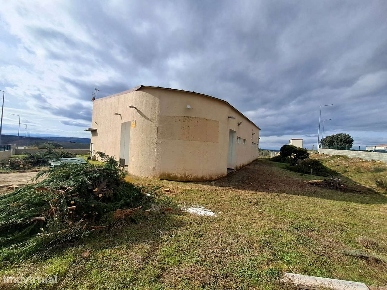 Espaço Comercial, zona industrial de Vimioso - Grande imagem: 4/26