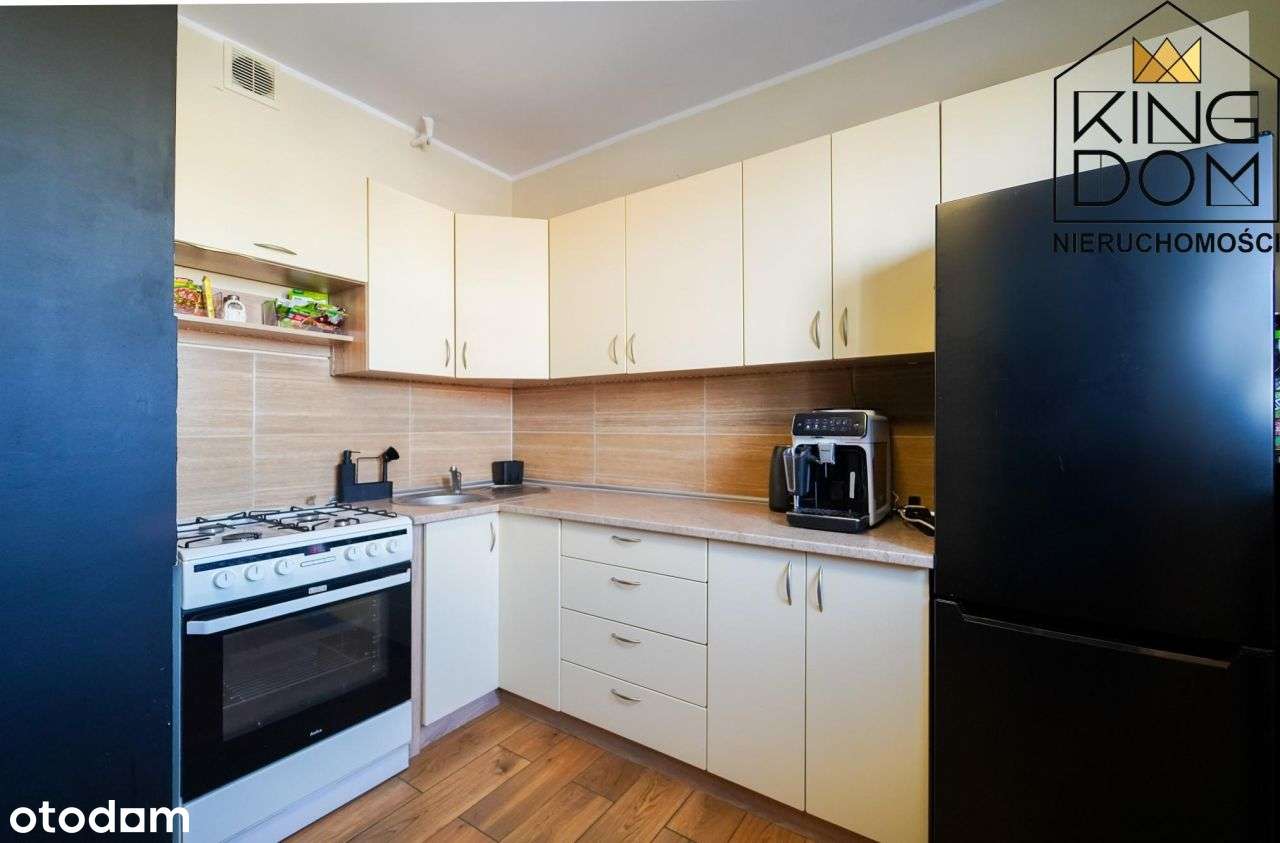 Wyposażona kawalerka z dużym balkonem-Nad Jarem-3